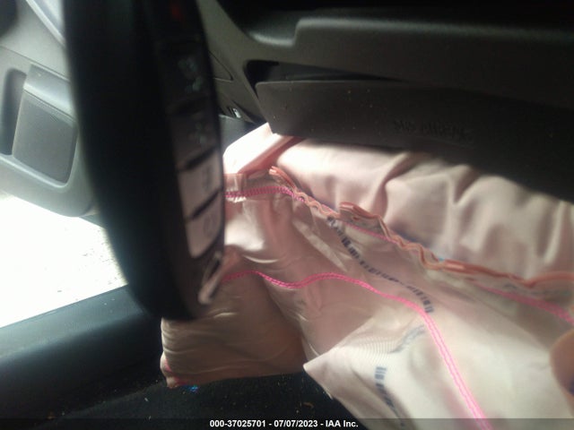 37025701 :رقم المزاد ، 3N1AB8DV2LY305533 vin ، 2020 Nissan Sentra Sr مزاد بيع