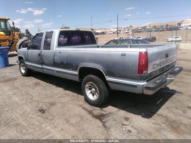 1990 CHEVROLET GMT-400 C2500 VIN: 2GCFC29K9L1182548