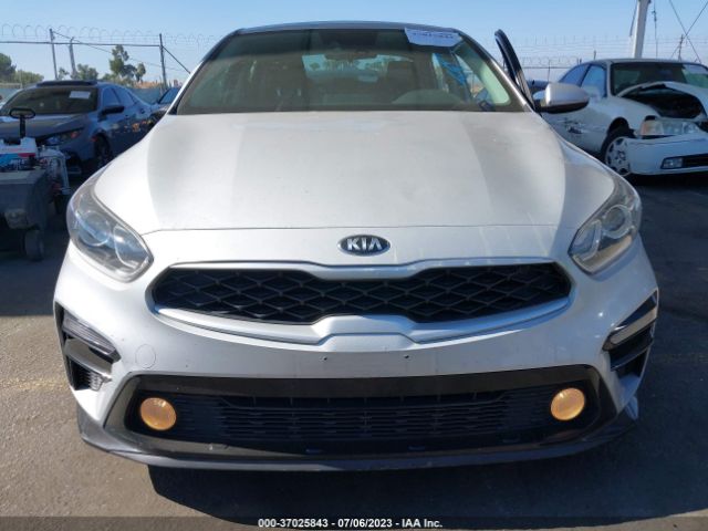 3KPF24AD9ME297974 KIA Forte Lxs