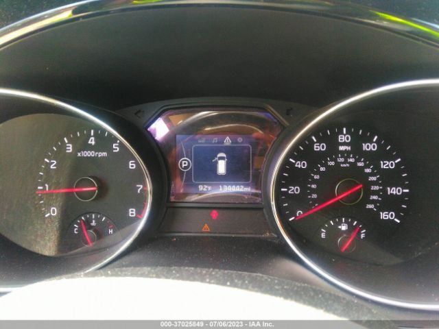 KNDMC5C10G6083933 KIA SEDONA EX