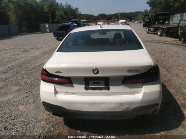 WBA13BJ00NWX45435 BMW 5 Series 530i Xdrive