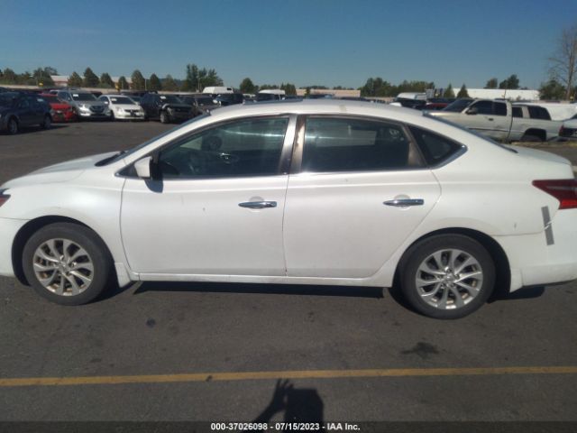3N1AB7AP2HY208758 Nissan SENTRA SV