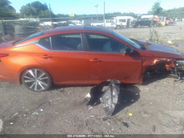 1N4AL4CV4NN328869 Nissan Altima 2.0 Sr