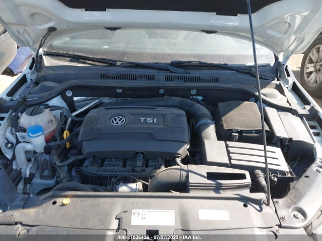 3VWD17AJ1HM392619 Volkswagen Jetta 1.8t Sport