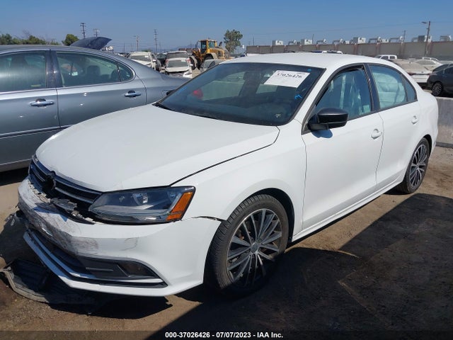 3VWD17AJ1HM392619 Volkswagen Jetta 1.8t Sport