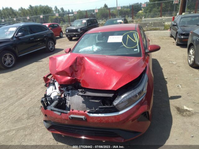 3KPF24AD1PE585315 KIA Forte Lxs