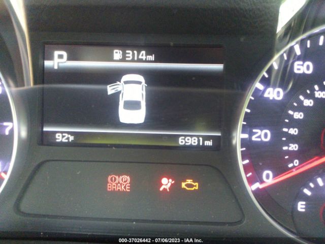 3KPF24AD1PE585315 KIA Forte Lxs