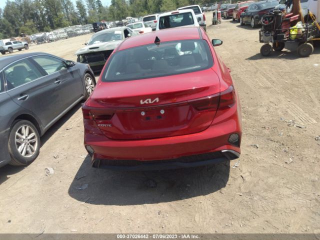 3KPF24AD1PE585315 KIA Forte Lxs