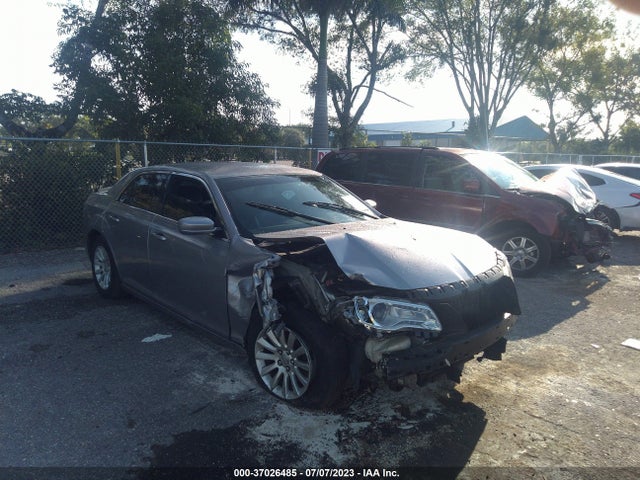 2013 CHRYSLER 300 VIN: 2C3CCAAGXDH739968