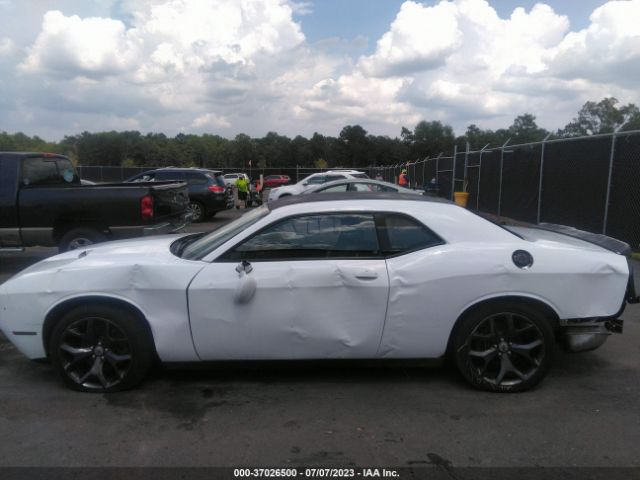 2C3CDZAG9JH228016 Dodge Challenger Sxt Plus