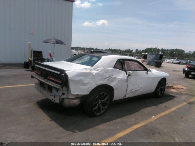 2C3CDZAG9JH228016 Dodge Challenger Sxt Plus