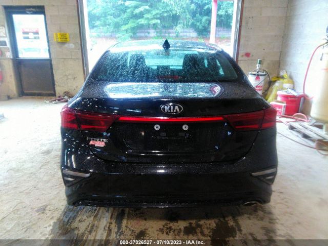 3KPF24AD8LE201282 KIA Forte Lxs