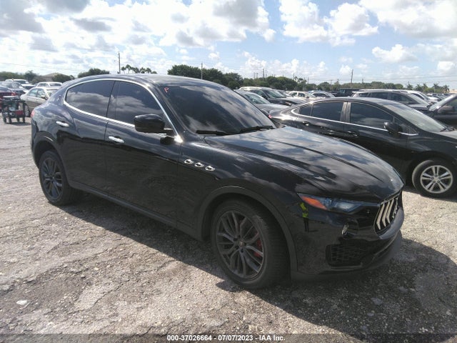 2018 Maserati Levante, VIN: ZN661XUA5JX301387