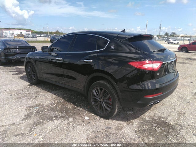 2018 Maserati Levante, VIN: ZN661XUA5JX301387