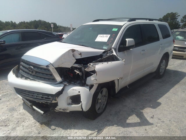 Toyota Sequoia Sr5 2017 5TDBW5G16HS155485 Image 2