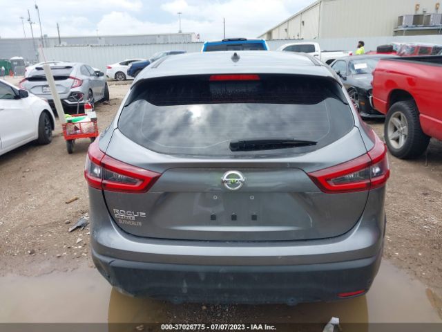 JN1BJ1AV5MW566456 Nissan Rogue Sport S