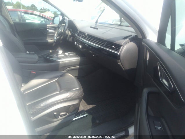 WA1AHAF72HD038612 Audi Q7 PREMIUM