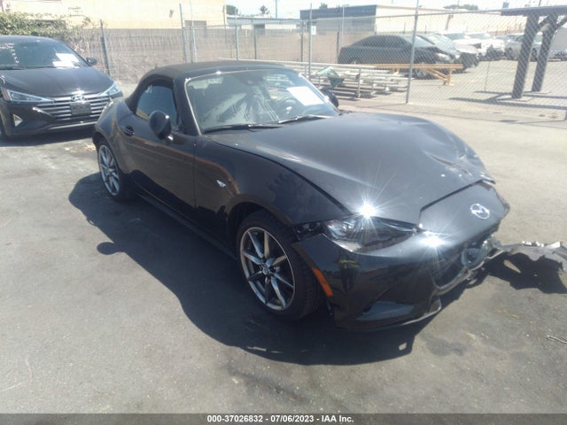 2023 Mazda MX-5 Miata, VIN: JM1NDAD7XP0551005