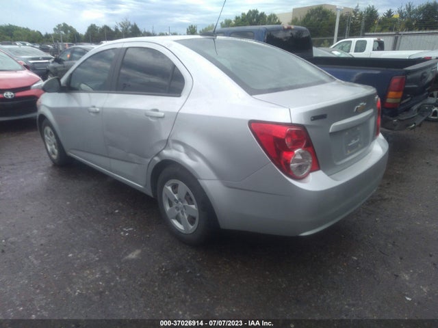 Chevrolet SONIC LS 2016 1G1JA5SH0G4153118 Image 4