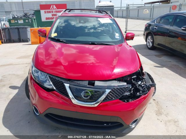 JN1BJ1CP4HW023894 Nissan Rogue Sport Sl