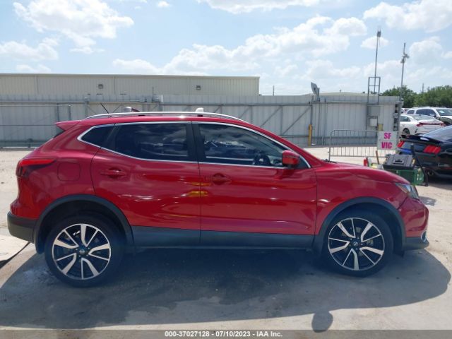 JN1BJ1CP4HW023894 Nissan Rogue Sport Sl
