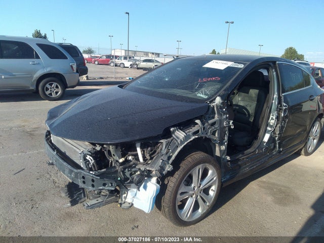 Chevrolet Cruze Premier 2017 3G1BF6SM0HS518505 Image 2