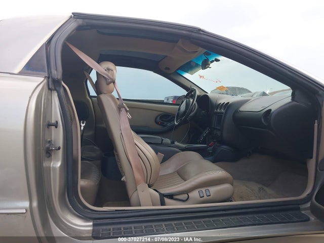 2001 PONTIAC FIREBIRD FORMULA/TRANS AM VIN: 2G2FV22G112137101
