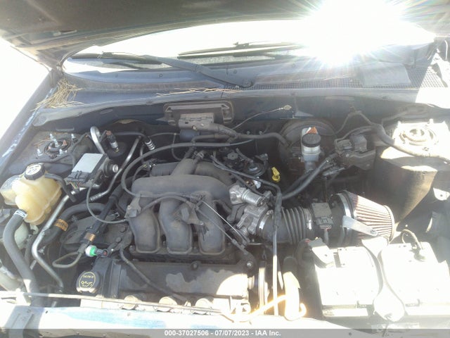 2003 FORD ESCAPE LIMITED VIN: 1FMCU941X3KA41412
