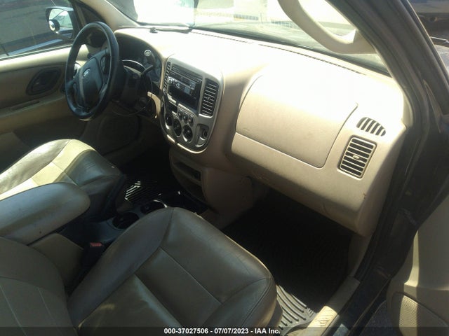 2003 FORD ESCAPE LIMITED VIN: 1FMCU941X3KA41412
