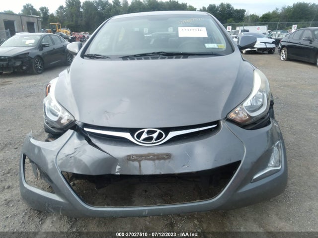 2014 HYUNDAI ELANTRA SE VIN: 5NPDH4AE4EH477858