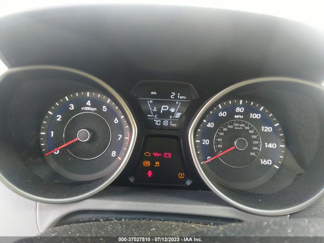 2014 HYUNDAI ELANTRA SE VIN: 5NPDH4AE4EH477858