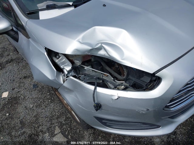2018 FORD FIESTA SE VIN: 3FADP4EJXJM119040