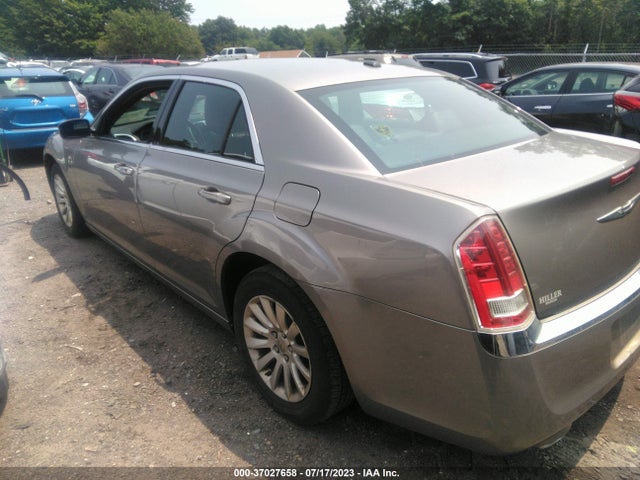 2C3CCAAG5EH183747 Chrysler 300