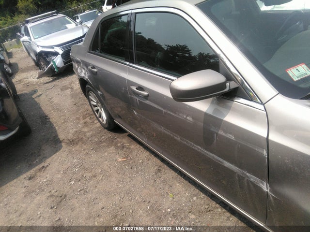 2C3CCAAG5EH183747 Chrysler 300