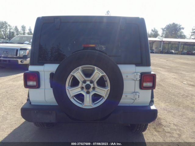 1C4HJXDN9MW582617 Jeep Wrangler Unlimited Sport S