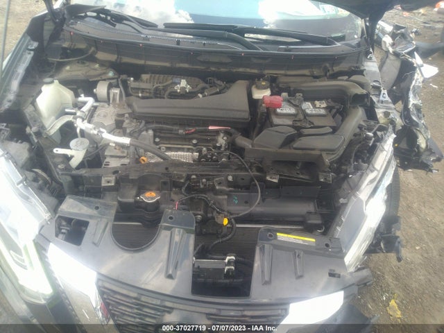 2018 NISSAN ROGUE S VIN: 5N1AT2MV9JC830551