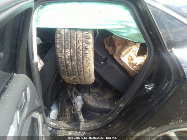 WAUEFGFFXF1010818 Audi A3 2.0t Premium Plus