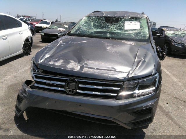 3VV1B7AX0KM185428 Volkswagen TIGUAN S