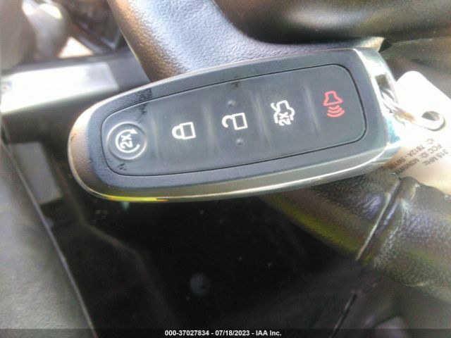 2LMHJ5NKXKBL00394 Lincoln MKT