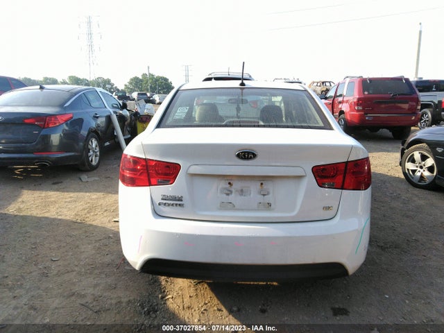 2010 KIA FORTE EX VIN: KNAFU4A28A5118210