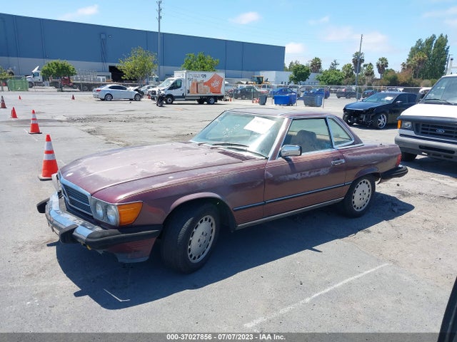 1986 MERCEDES-BENZ 560 SL VIN: WDBBA48D4GA054053