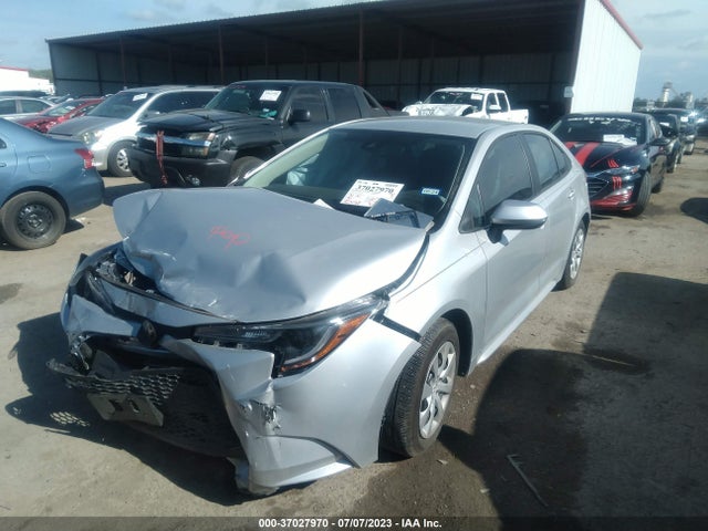 Toyota COROLLA LE 2022 5YFEPMAE3NP385523 Image 2