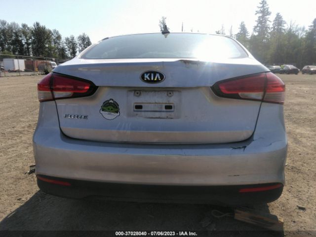 3KPFK4A77HE040103 KIA FORTE LX