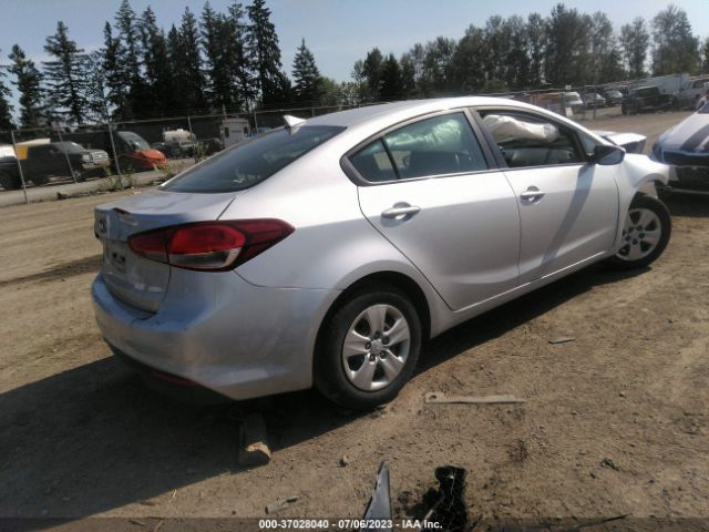 3KPFK4A77HE040103 KIA FORTE LX