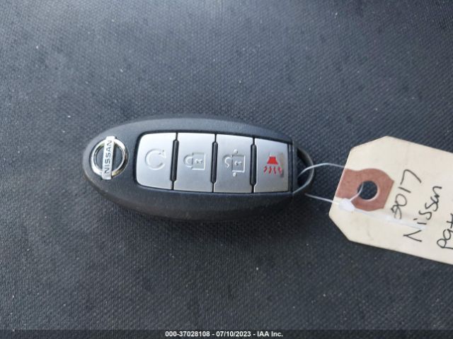 5N1DR2MM3HC647658 Nissan Pathfinder Sv