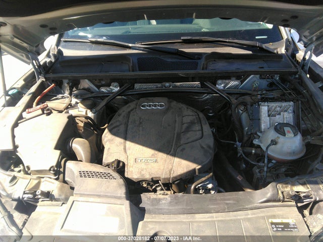WA1BNAFY0J2143611 Audi Q5 Premium Plus