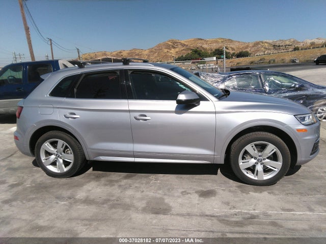 WA1BNAFY0J2143611 Audi Q5 Premium Plus