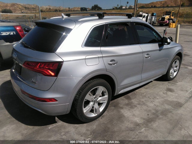 WA1BNAFY0J2143611 Audi Q5 Premium Plus