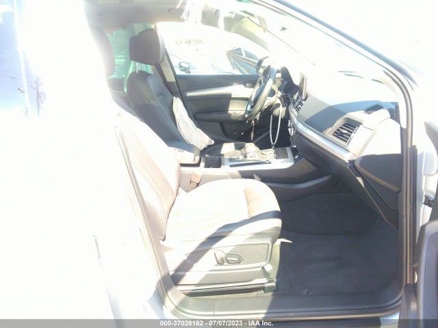 WA1BNAFY0J2143611 Audi Q5 Premium Plus