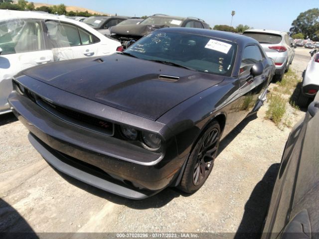 2C3CDYBT4EH231840 Dodge Challenger R/t